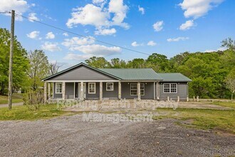 207 Jemison St in Talladega, AL - Building Photo - Building Photo