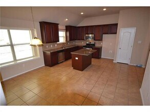 9009 Weller Ln in Fort Worth, TX - Building Photo - Building Photo