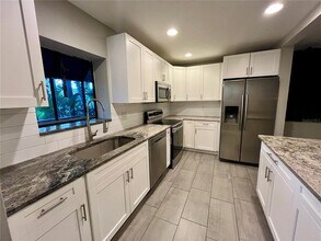 727 N Himes Ave in Tampa, FL - Building Photo - Building Photo