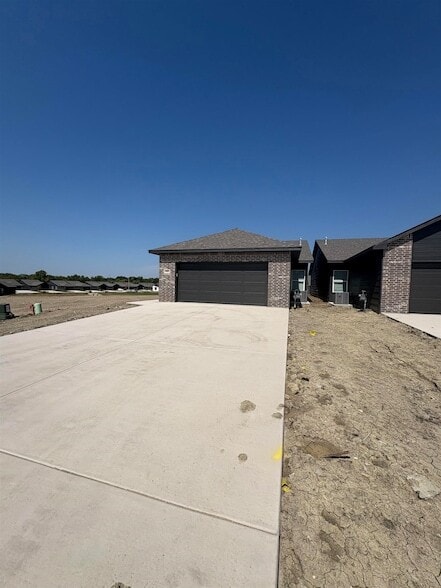 4905 N Vassar Ave in Wichita, KS - Building Photo - Building Photo