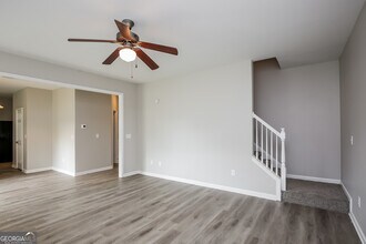 248 Springs Crossing in Canton, GA - Building Photo - Building Photo