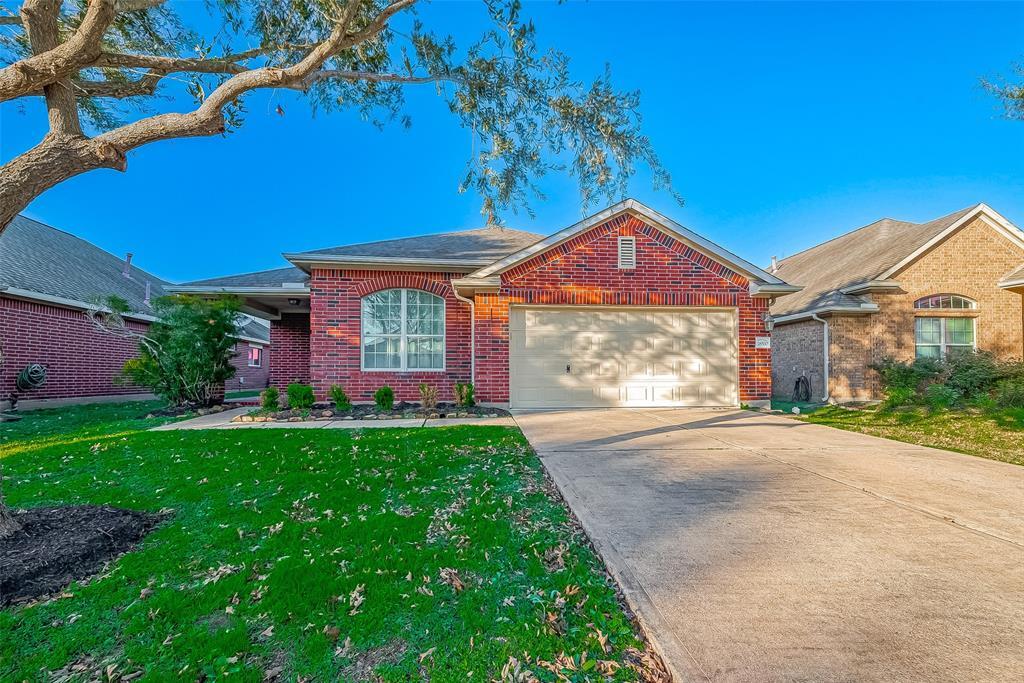 18510 Bare Meadow Ln in Katy, TX - Building Photo