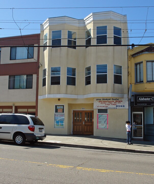 1233 Vincente St in San Francisco, CA - Foto de edificio