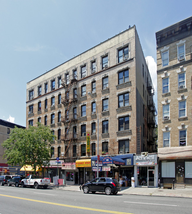 501 W 169th St in New York, NY - Building Photo