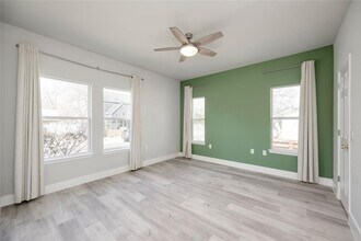 3000 Prado St in Austin, TX - Building Photo - Building Photo