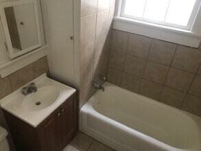3002 St Philip St-Unit -3002 in New Orleans, LA - Building Photo - Building Photo