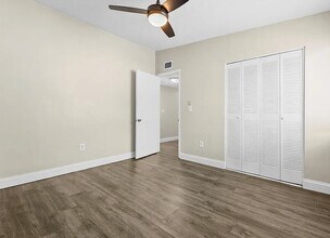 5720 Gallatin Ln, Unit 5720 in North Port, FL - Building Photo - Building Photo