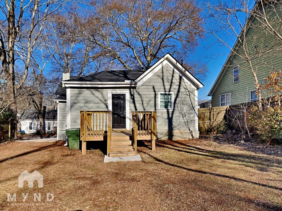 117 Thayer Ave SE in Atlanta, GA - Building Photo