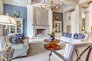 Post Oak at Woodway in Houston, TX - Building Photo