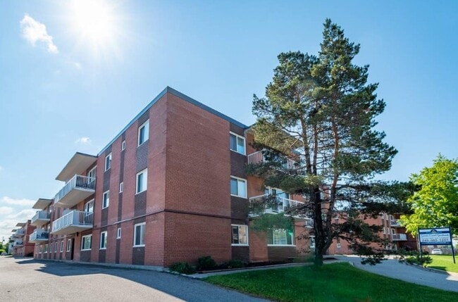 Garden Court Apartments