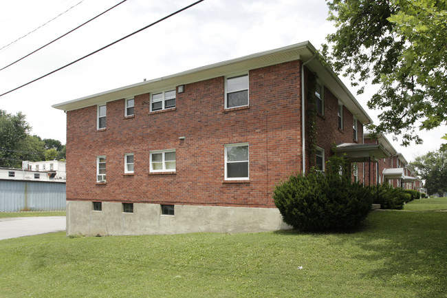 1039 Parkway Dr in Louisville, KY - Foto de edificio - Building Photo