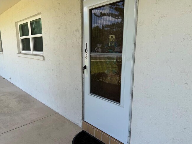 245 Center Rd in Venice, FL - Building Photo - Building Photo