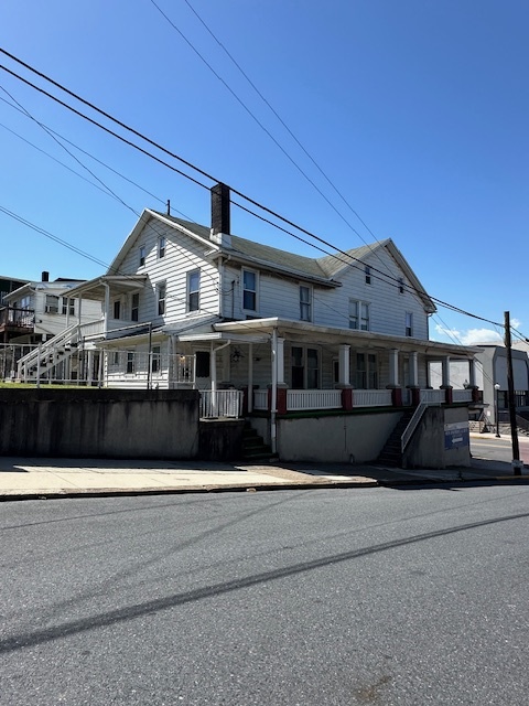 103 S Front St in Steelton, PA - Building Photo