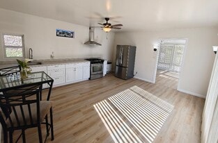 955 Via Solana in Arroyo Grande, CA - Building Photo