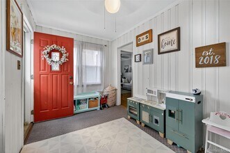 13 Prospect St in Glen Head, NY - Building Photo - Building Photo