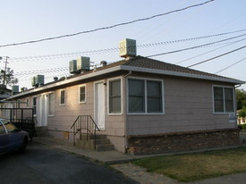 1955 East St Apartments