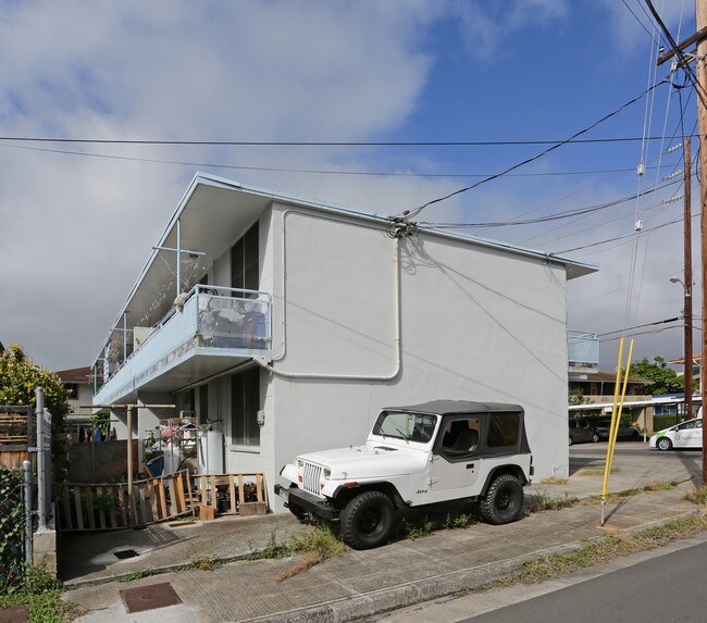 2837 Varsity Cir in Honolulu, HI - Building Photo - Building Photo