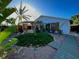 2127 Paradise Hills Rd in San Diego, CA - Building Photo