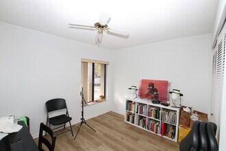 350 Club Cir in Boca Raton, FL - Building Photo - Building Photo