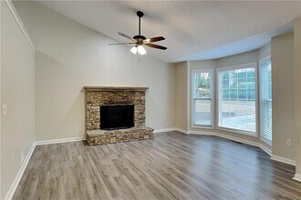 255 Valley Brook Dr in Woodstock, GA - Building Photo - Building Photo