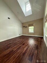 88 Sapphire Ln in Franklin Township, NJ - Building Photo - Building Photo