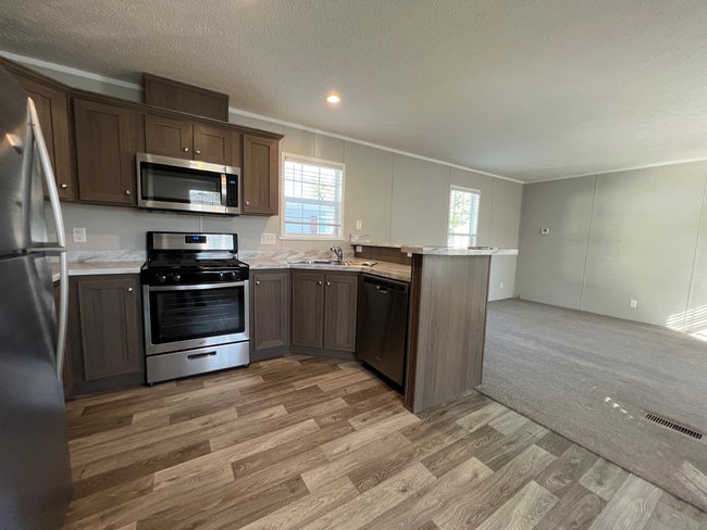 5161 Tokay Dr
