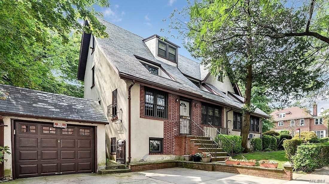 Medical Office In Tudor Home in Forest Hills, NY - Building Photo