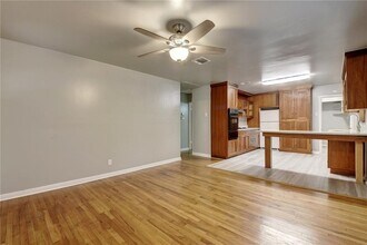 3306 Hemlock Ave in Austin, TX - Building Photo - Building Photo