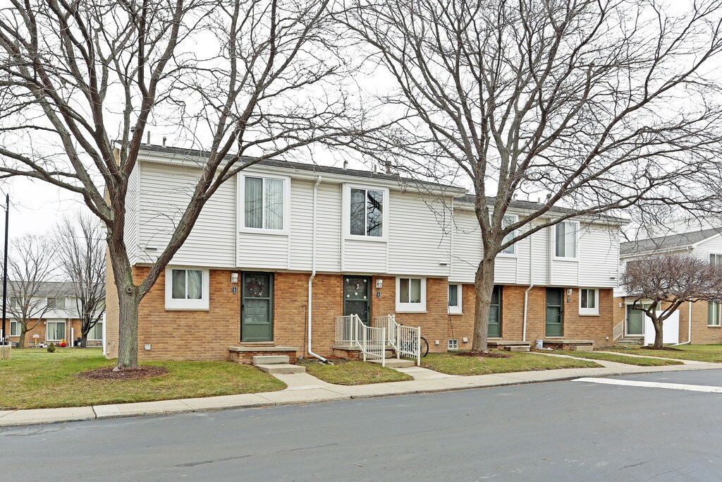 Silver Maple Village Apartments Lapeer, MI Apartments For Rent