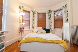 66 Chester St, Unit 2 in Boston, MA - Building Photo - Building Photo