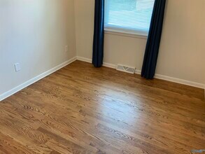 2016 Cloys Ave NE in Huntsville, AL - Building Photo - Building Photo
