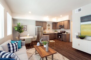 Mariners Landing in National City, CA - Building Photo