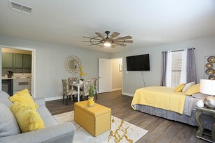 9011 Welles Way in San Antonio, TX - Building Photo