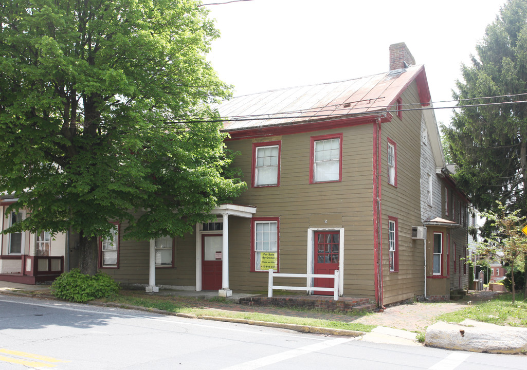 201 Main St in New Windsor, MD - Building Photo