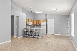 7464 Autumn Trace Blvd in Navarre, FL - Building Photo - Building Photo
