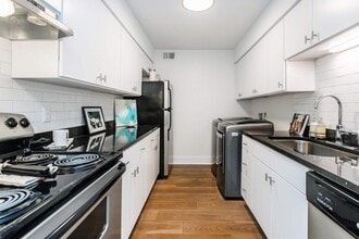 Gazebo Apartments in Nashville, TN - Building Photo - Building Photo