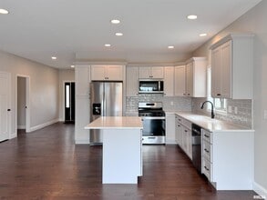 7615 Walnut Bend Dr in Peoria, IL - Building Photo - Building Photo