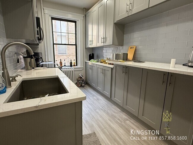 370 Chestnut Hill Ave in Boston, MA - Building Photo - Building Photo