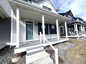 1670 St George Blvd in Billings, MT - Building Photo