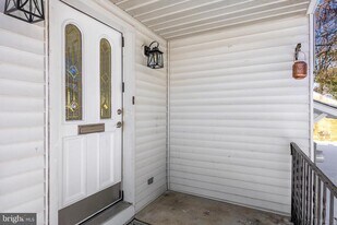 306 Lincoln Ave in Cherry Hill Township, NJ - Building Photo