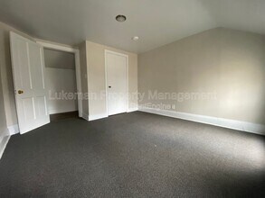 415-417 W Oak Dr in Decatur, MI - Building Photo - Building Photo