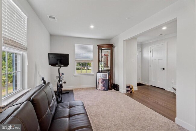 102 Foxtail Wy in Lansdale, PA - Building Photo - Building Photo