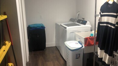 33188 Brundige Ave in Abbotsford, BC - Building Photo - Building Photo