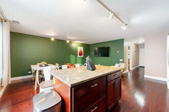 1600 N Halsted St in Chicago, IL - Building Photo - Building Photo