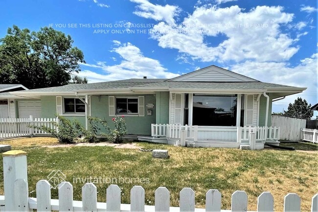 property at 820 Essex Dr