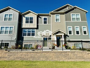 1518 Timberwood Ln in West St. Paul, MN - Building Photo - Building Photo