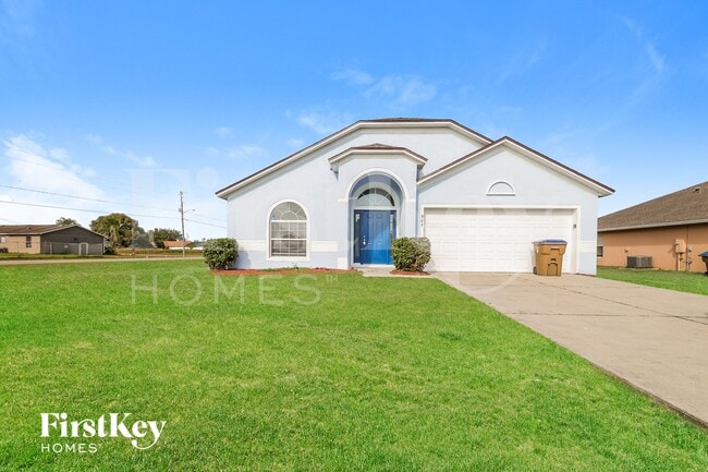 property at 984 Alsace Dr