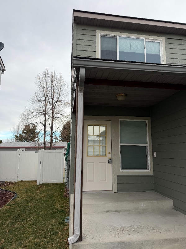 1979 Greatview Dr in Kalispell, MT - Foto de edificio - Building Photo