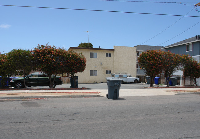 1476-1482 15th St in Imperial Beach, CA - Building Photo - Building Photo