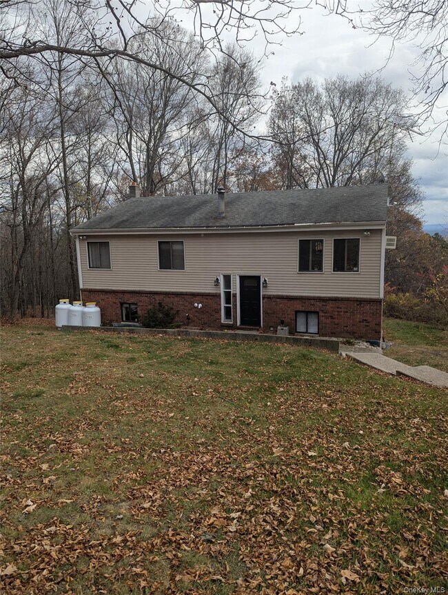 property at 131 Shawanga Lodge Rd